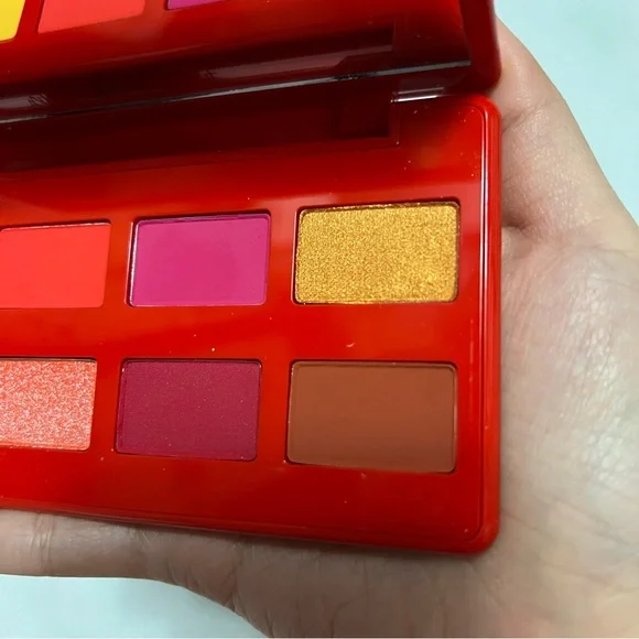 Artist Couture Caliente eyeshadow Palette new - Picture 3 of 8